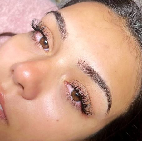 Eyelash extensions in swindon