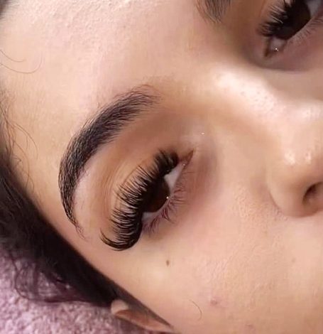Eyelash extensions and eyebrow tint in Swindon